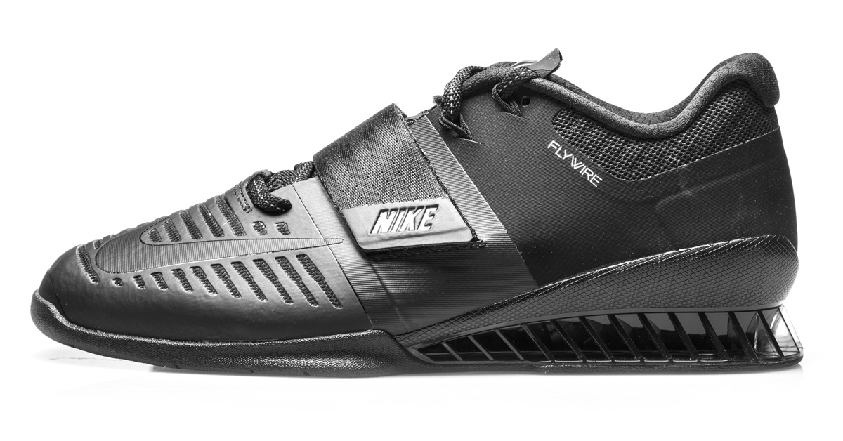 nike romaleos all black