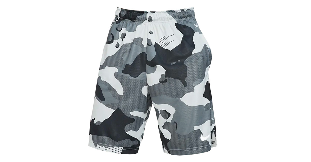 Nike Men's DriFIT Training Shorts Camo Light Smoke Gray / White