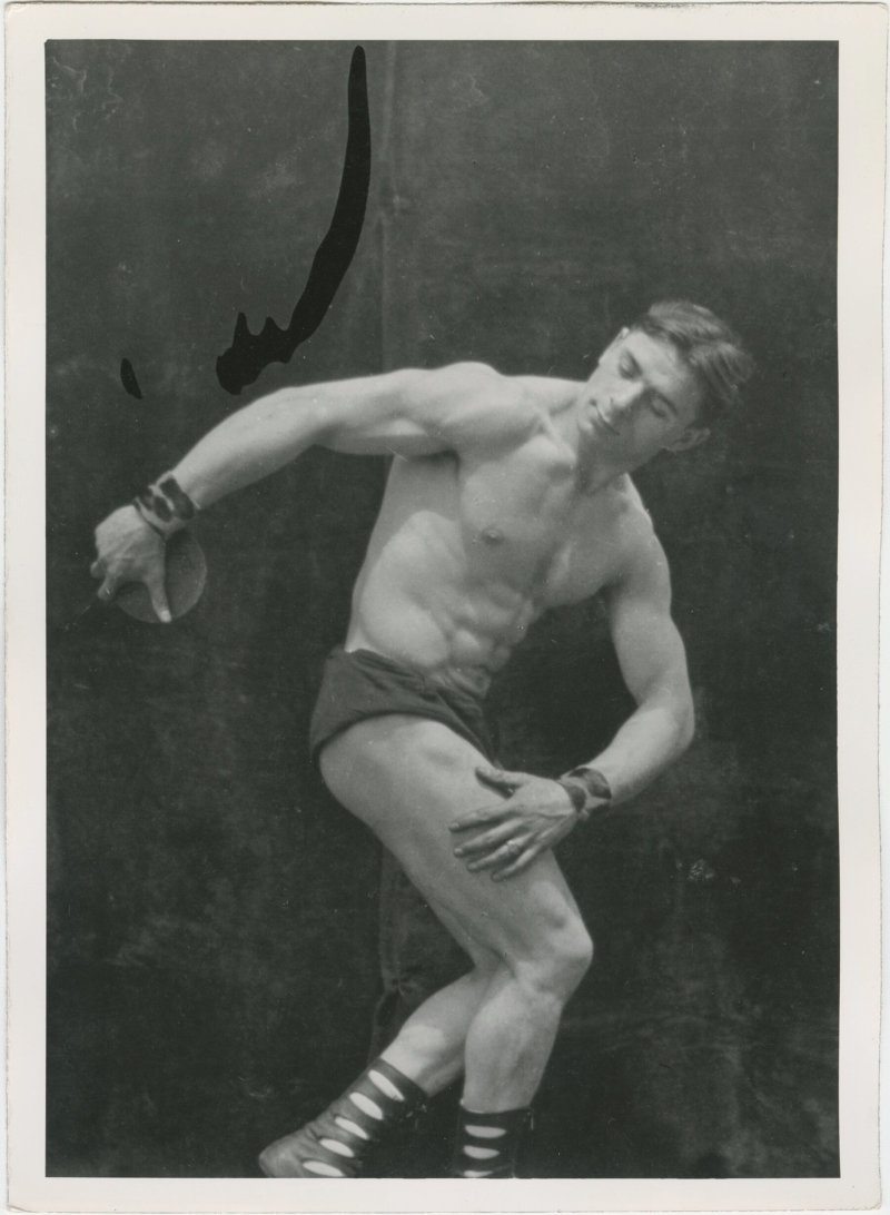 Photo of Siegmund Klein posed like a discus thrower
