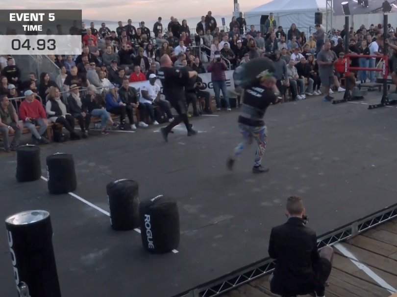 Rob Kearney – Rogue Strongman Sandbag Load | 2020 Arnold Pro Strongman ...